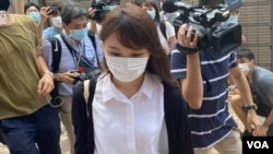 资料照：2023年12月4日，前香港众志副秘书长周庭接受日本传媒访问表示，已决定不会返回香港就国安法案件向警方报到，”也决定了大概这辈子也回不去了”。(美国之音汤惠芸)