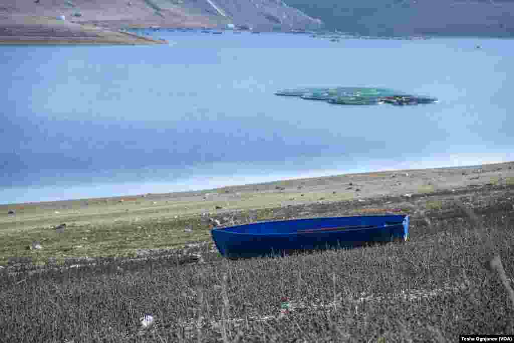 Тиквешко Езеро