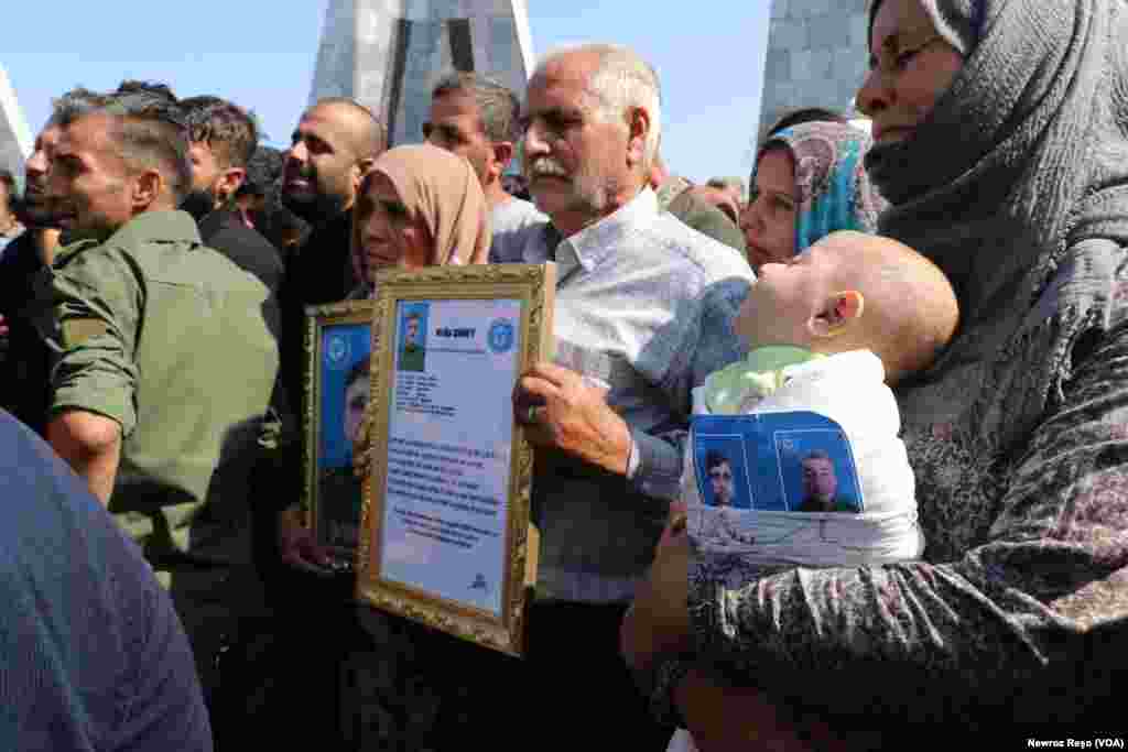 Oxirkirina Girseyî ya Endamên Akademîya Asayîşê li Kobanê