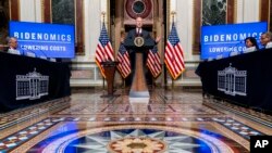 조 바이든 미국 대통령이 27일 백악관에서 공급망 강화를 위한 30여 개 행동 계획을 발표했다.