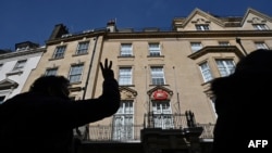 Договорот беше постигнат на разговори со посредство на Кина 