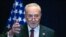 Foto Achiv: Lide Majorite Sena Etazini an, Demokrat Chuck Schumer, ki reprezante Nouyok nan Sena a, 9 Oktob, 2023. 