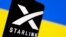 Logo Starlink trên điện thoại thông minh ở phía trước lá cờ Ukraine trong hình minh họa.