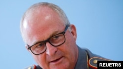 德国联邦国防军监察长埃伯哈德·佐恩将军（路透社照片）