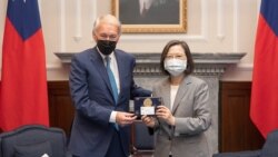 白宫要义: 马基参议员率团访台，白宫: 符合一中政策