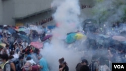 香港争取真普选的雨伞运动(美国之音海彦拍摄)