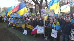 ពលរដ្ឋ​អាមេរិកាំង កាន់តែ​ច្រើន​ឡើង​គាំទ្រ​គោលនយោបាយ​លោក Biden ទៅលើ​អ៊ុយក្រែន