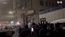 新疆爆发反对新冠封控的抗议活动 