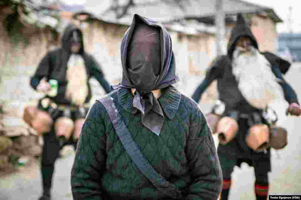 Џоломари, древен обичај за христијанскиот празник Василица во кавадаречкото село Бегниште