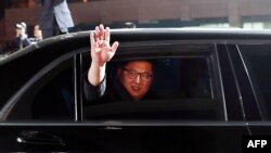 朝鲜领导人金正恩离开板门店，返回朝鲜(2018年4月27日)