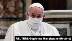 Faayilii - Abuunicha kaatolika Roomaa Pope Francis 