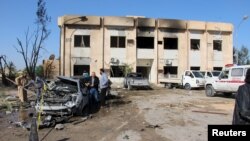 7일 리비아 서부 즐리텐의 경찰훈련소에서 차량 폭탄 공격이 발생해 수십 명이 사망했다.