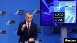 UKRAINE-CRISIS/NATO-STOLTENBERG