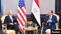 دیدار جو بایدن رئیس‌جمهوری ایالات متحده و عبدالفتاح السیسی رئیس جمهوری مصر، در شرم الشیخ - آرشیو