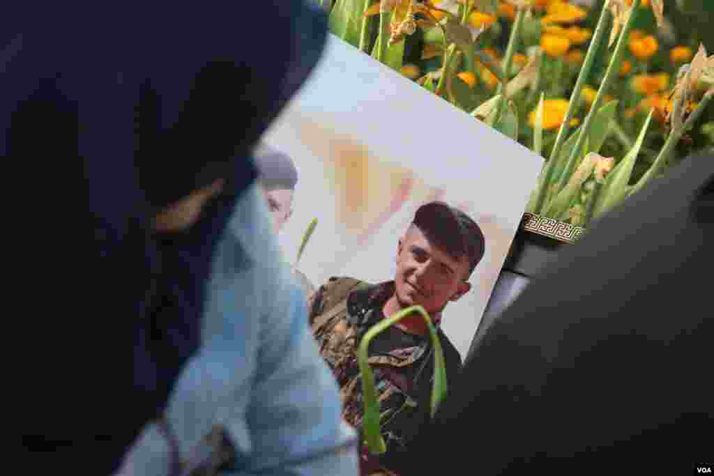 Efr&#238;n&#238;y&#234;n Derbider Serdana Cangor&#238;yan Kirin