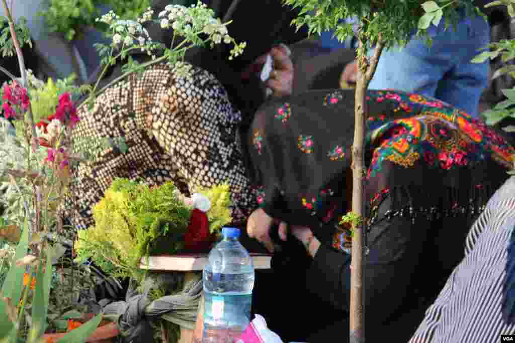 Efr&#238;n&#238;y&#234;n Derbider Serdana Cangor&#238;yan Kirin