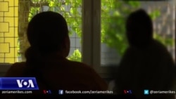 Dhuna në familje, problemet me riintegrimin e grave të mbijetuara