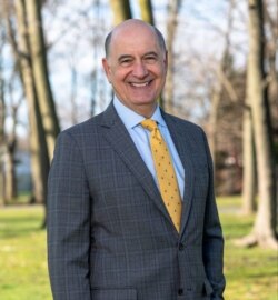 美国智库大西洋理事会高级研究员、前美国国务院商务事务特别代表丹·内格里亚（Dan Negrea）(照片来源：智库网站）