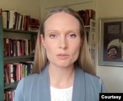 凯迪·史塔拉尔德(Katie Stallard)2022年5月18日接受威尔逊中心专访 (图片来自威尔逊中心)