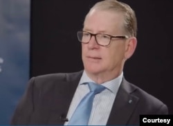 《习近平治下中国的全球野心敢于斗争》作者季北慈(Bates Gill) 2022年5月17日在CSIS 介绍新作 (图片来自CSIS)