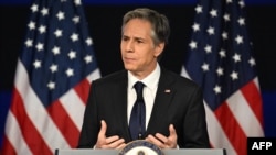 美国国务卿布林肯在乔治·华盛顿大学发表美国对华政策演讲。（2022年5月26日）