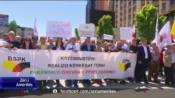 Kosovë, sindikatat e punëtorëve protestojnë për pagat