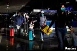 北京国际机场的旅客 (2022年12月27日)