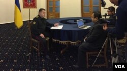 General Poltorak prilikom razgovora za Glas Amerike (foto: Ana Pjatetska/VOA)