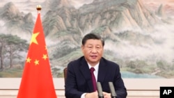 Presiden China Xi Jinping menyampaikan pidato melalui tautan video pada upacara pembukaan Forum Bo'ao untuk Asia di Bo'ao, Provinsi Hainan, China selatan, Kamis, 21 April 2022. (Huang Jingwen/Xinhua via AP)