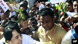 NLD မဲဆွယ်စည်းရုံးရေး ကန့်သတ်မှု ကော်မရှင် ရုပ်သိမ်း