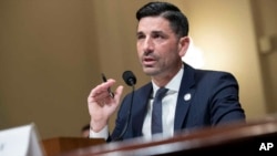 图为美国国土安全部代理部长沃尔夫。（资料照片）