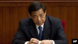Politisi ternama, Bo Xilai yang dicopot dari jabatannya sebagai anggota elit Politbiro Partai Komunis Tiongkok (foto: dok). 