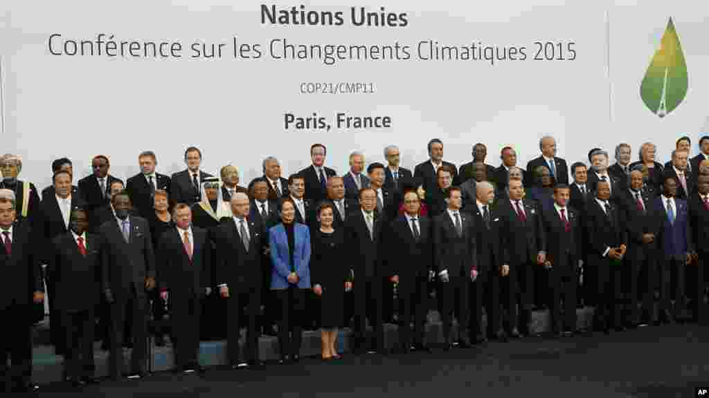 በዓየር ንብረት ለውጥ ላይ በፓሪስ የሚደረግ ጉባኤ [[ፎቶ አሶሽየትድ ፕረስ / AP Photo]