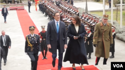 За жал, роденденот на Гоце Делчев беше искористен од другата страна за кревање на тензиите, рече Пендаровски по средбата со унгарската претседателка 