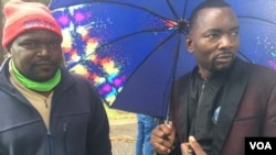 Izihlobo zikamuyi uElvis Nyathi obulewe eDiepsloot zilungiselela umngcwabo eZimbabwe.