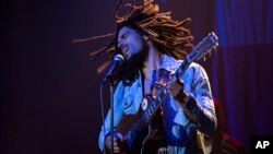 “ባብ ማርሊ፡ ዋን ላቭ”