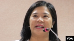 民进党立委 吴宜臻(美国之音 张永泰拍摄)