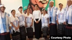 မန်းဝင်းခိုင်သန်း(တတိယမြောက်-ယာ)