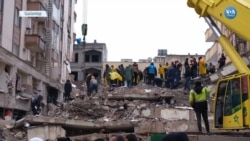 Gaziantep'te Deprem Sonrası Kurtarma Çalışmaları Devam Ediyor 