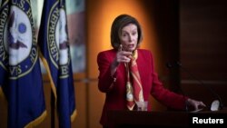 نانسی پلوسی - آرشیو