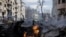 俄国轰炸后的乌克兰街头