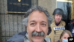 عکس سلفی پی‌یر زاکرزوسکی و همکارانش (عکس از فاکس‌نیوز)