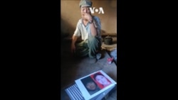 小花梅舅舅未指认照片中锁链女为小花梅