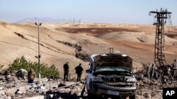 Trombîlek li gundê Teqil Beqil li herêma Dêrîkê ku bûbûn armanca êrîşên esmanî yên Tirkkîyê