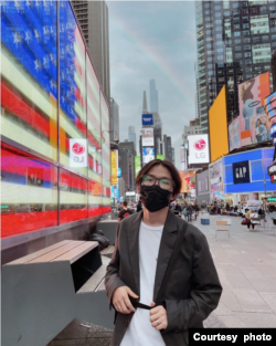 2021年9月，陈宇镇润到美国，在这里申请政治庇护。他希望成为更有影响力的油管博主。（受访人提供）