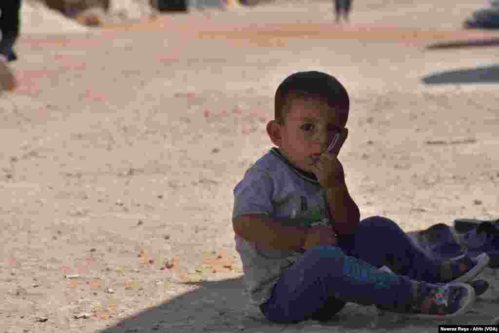 Rewşa nebaş ya Zarokên Efrînî yên li penageha Şehba dimînin