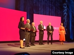 Zoghbi, Orr, Mandel, Walsh primaju Kavli Prize od kralja Haralda. (izvor: Kavli Prize)