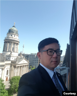 台湾南台科技大学财经法律研究所所长罗承宗