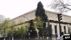 Kedutaan besar Federasi Rusia di Paris, 5 April 2022. (BERTRAND GUAY / AFP)