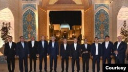 15-16 вересня в узбецькому Самарканді відбувається саміт Шанхайської організації співпраці, в якому взяли участь і лідери Китаю та Росії